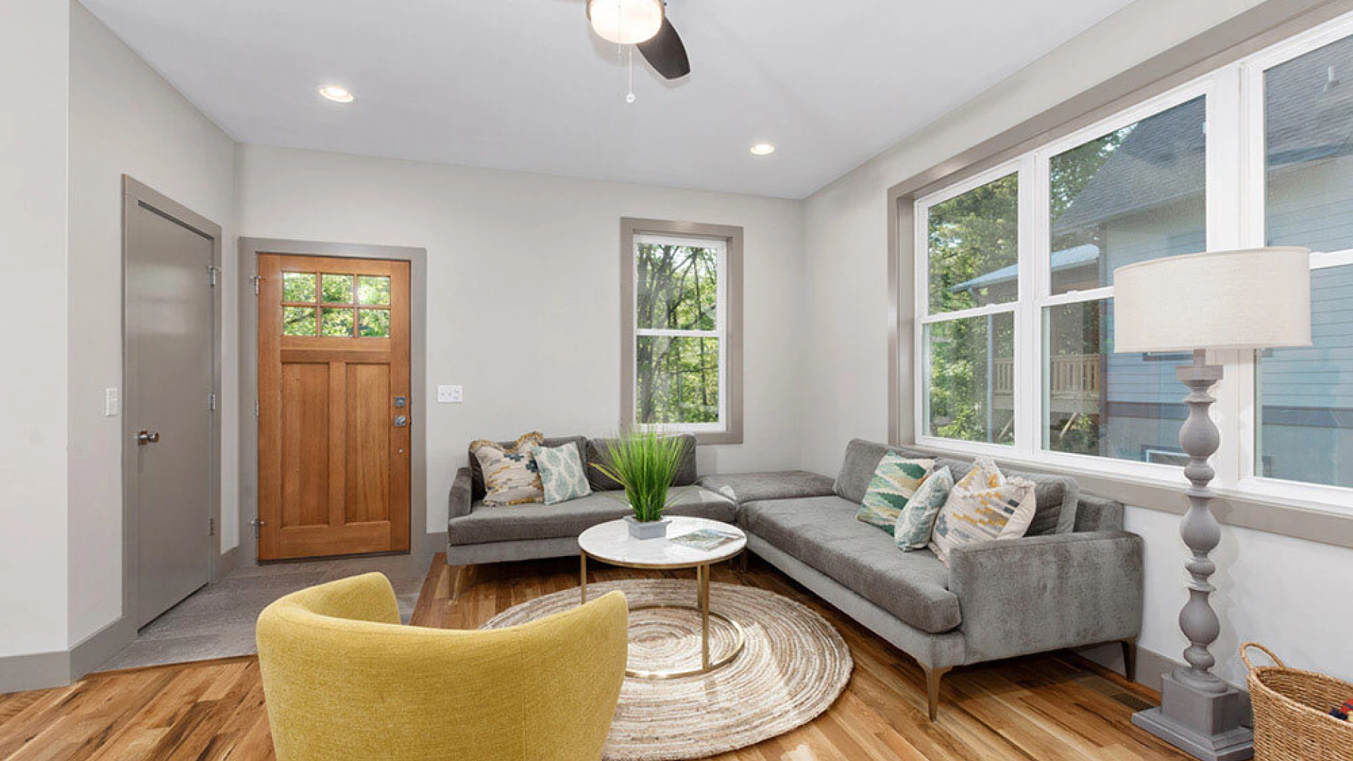 Decluttering and Home Staging Services from India